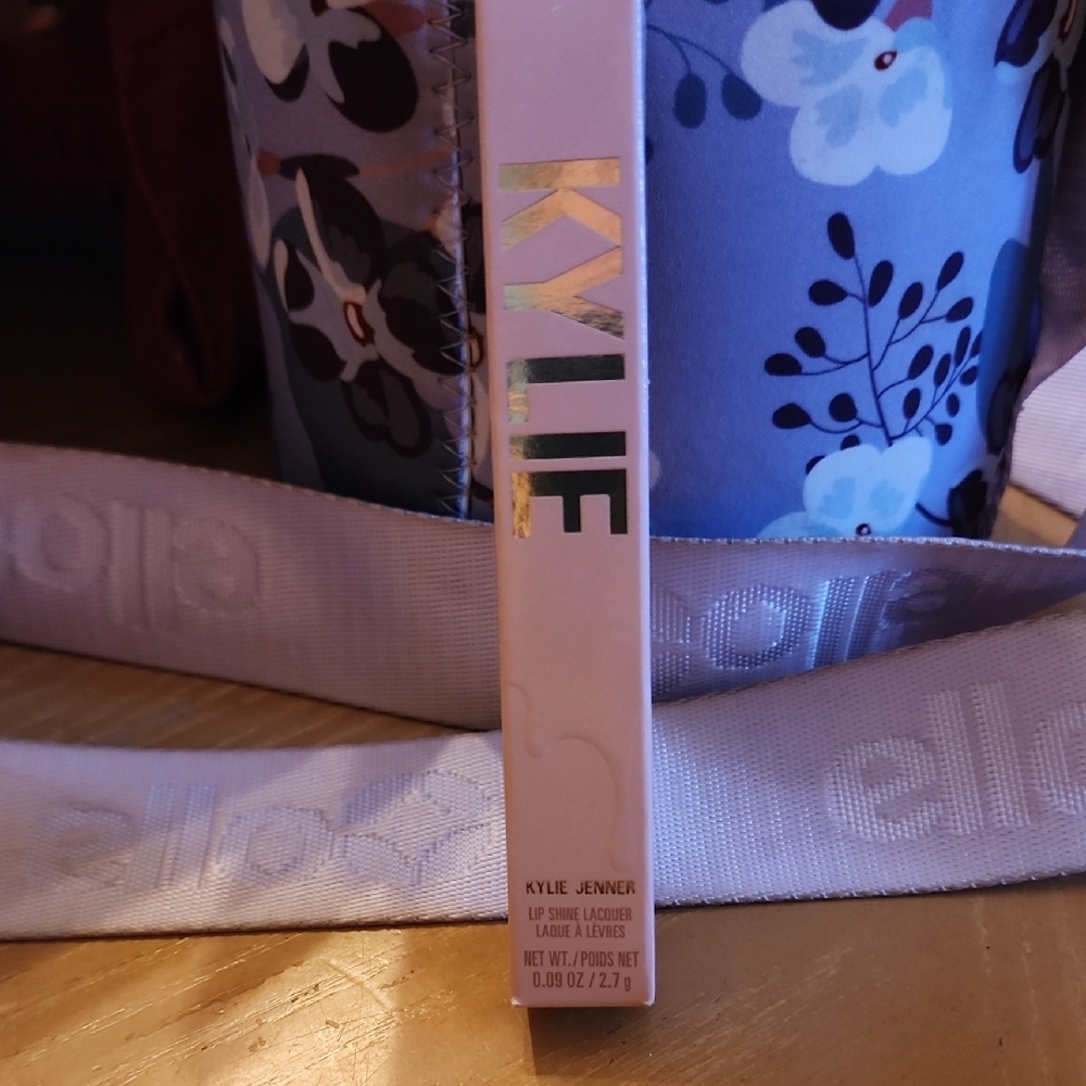 Kylie Jenner Lip Shine Lacquer